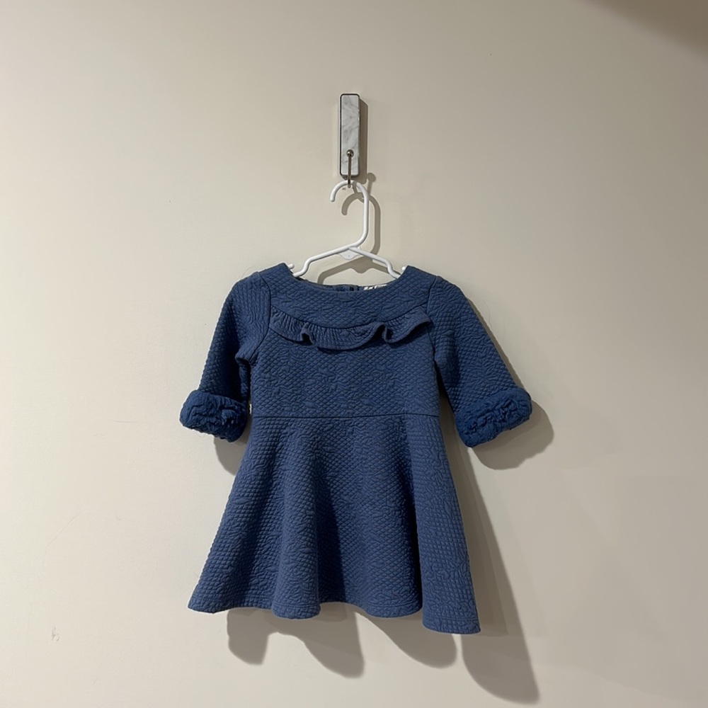• Janie and Jack • Little Girls FLORAL JACQUARD FAUX FUR CUFF DRESS Blue - Picture 2 of 4